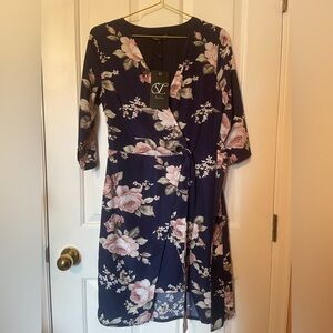 🍒6 Smashed Lemon Navy and Pink Floral 3/4 Long Sleeve Dress New With Tags🍒